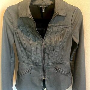 White House Black Market zip up Women’s Jacket Size 4